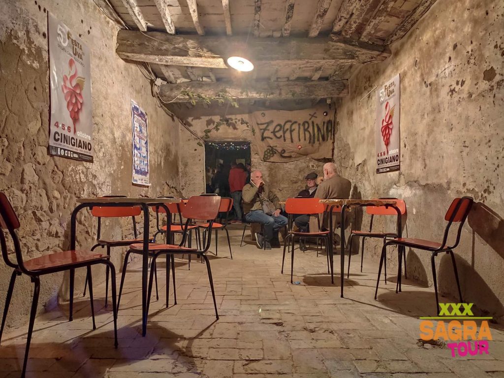 foto ambiente festa dell’uva cinigiano