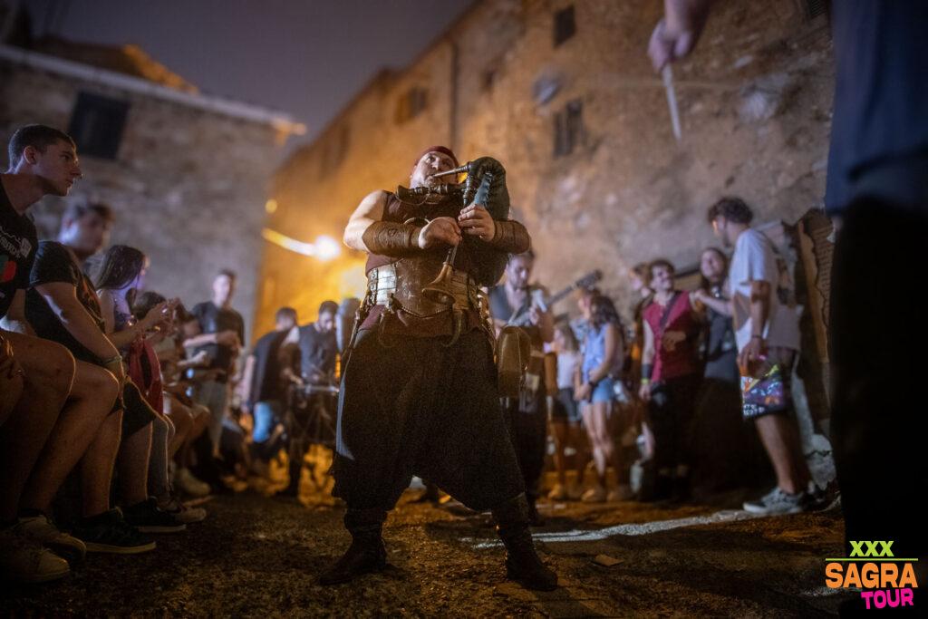 locandina medioevo nel borgo roccatederighi